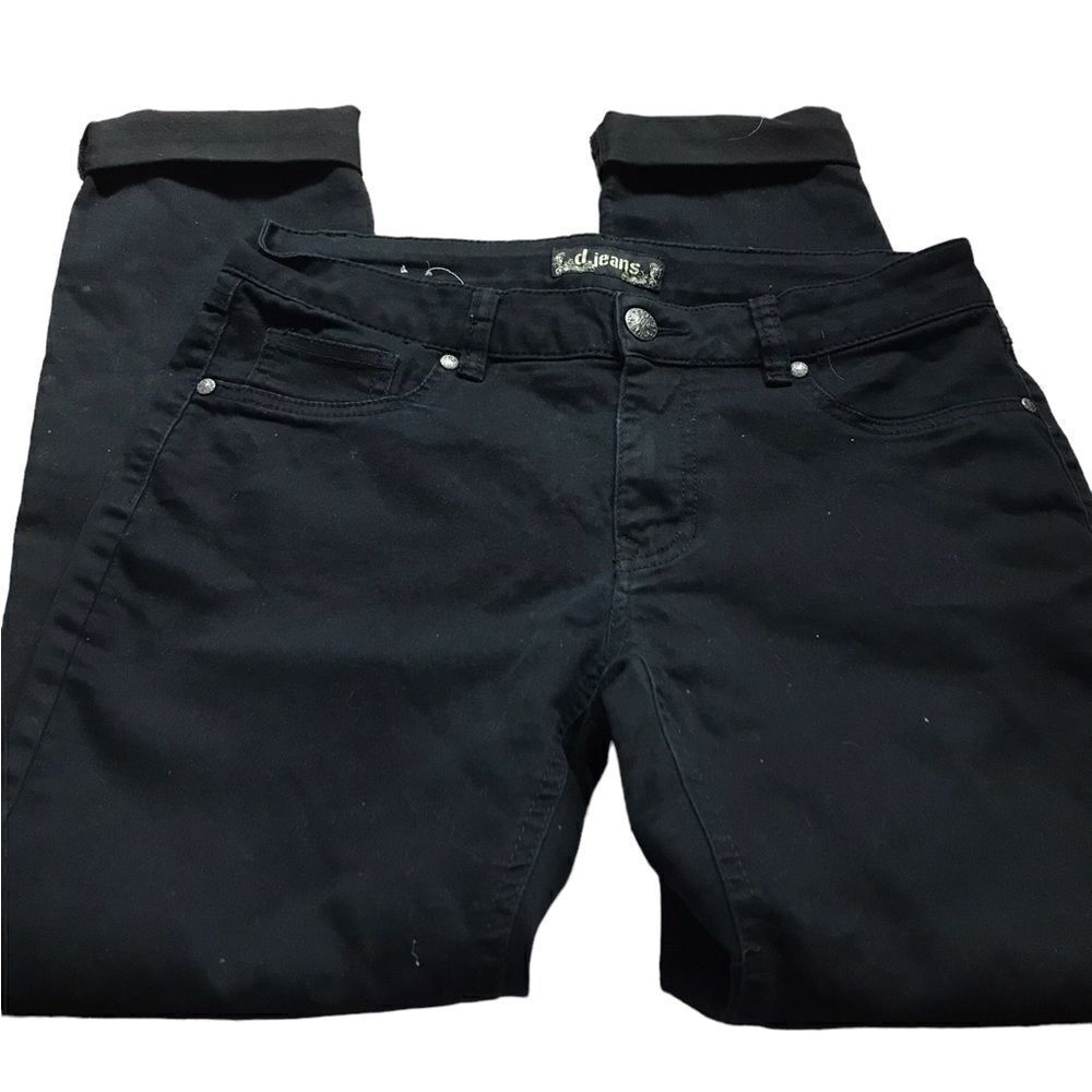 D jeans size 8 cuffed cropped black pants excellent condition